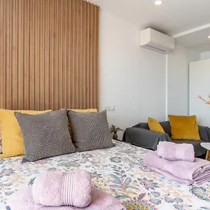 https://beach-front-holiday-studio.es-andalucia.com